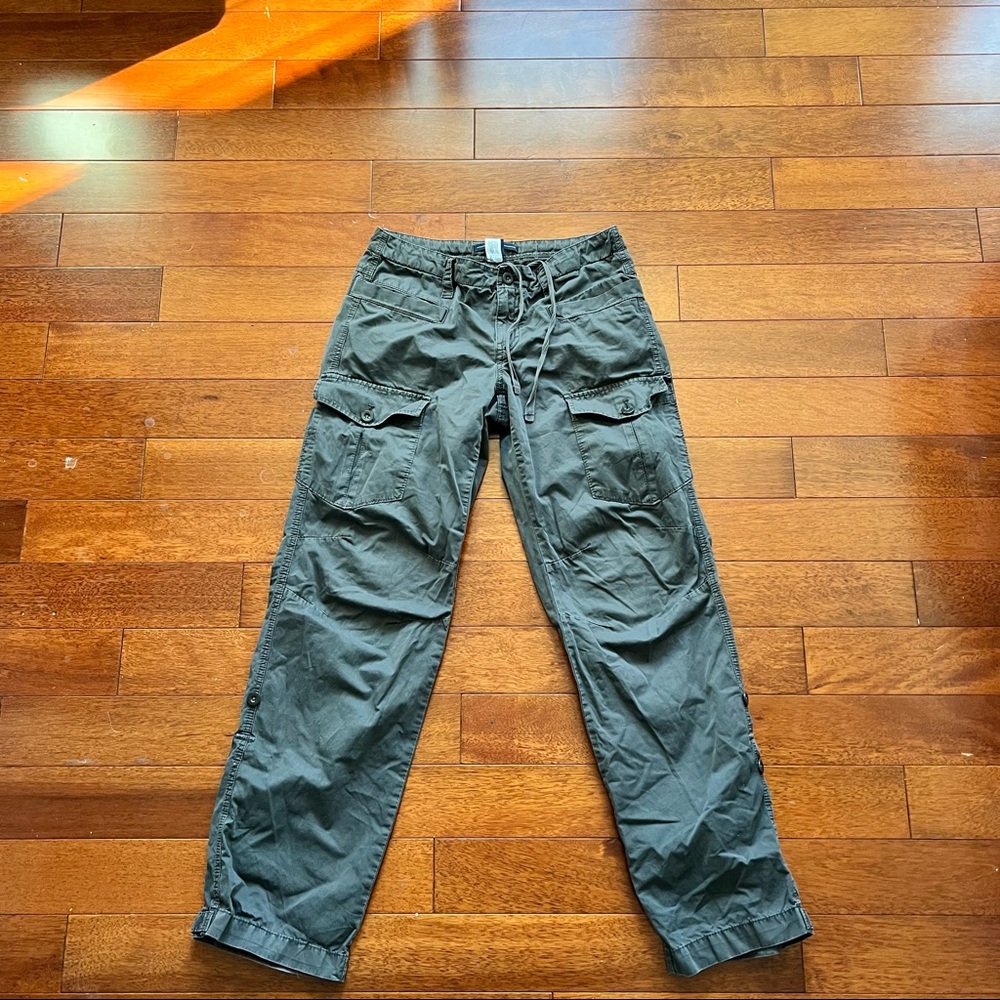 Gap cargo pants